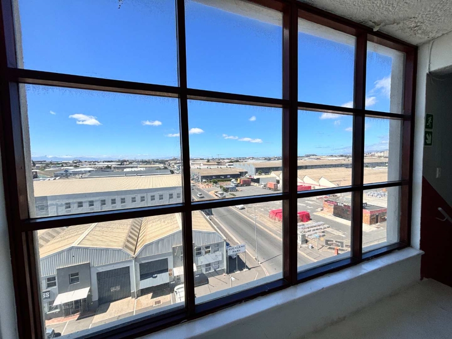 To Let commercial Property for Rent in Paarden Eiland Western Cape